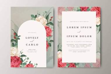 Çiçek bölümü ve yeşillik arka planlı güzel bir düğün davetiyesi seti.