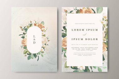 Çiçekli bölme tasarımlı güzel bir düğün davetiyesi seti.