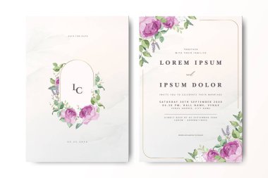 Güllü ve suluboya elementli zarif bir düğün davetiyesi.