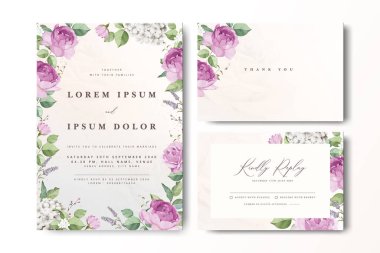 Güllü ve suluboya elementli zarif bir düğün davetiyesi.