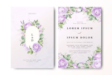 Çiçekli bir düğün davetiyesi. Güller ve kremalı bir geçmişi var.