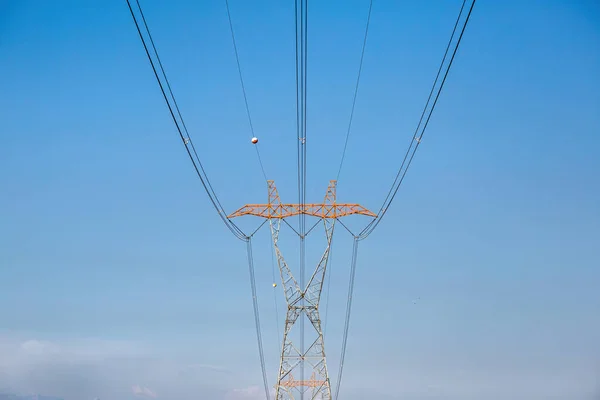 Symmetrical High Voltage Electricity Poles Turkey — Stock Photo, Image