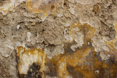 Soyulmuş boyalı eski bir duvar.