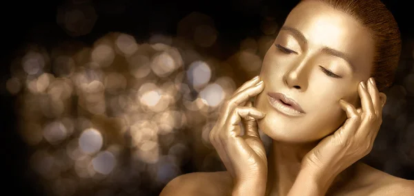 Beauty Skincare Gold Gold Based Skin Care Concept Beautiful Woman — Stock Photo, Image