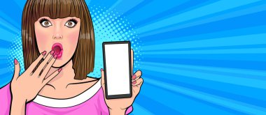Kadın yüzü wow ve elinde akıllı telefon, pop, art, retro, komedi tarzı.