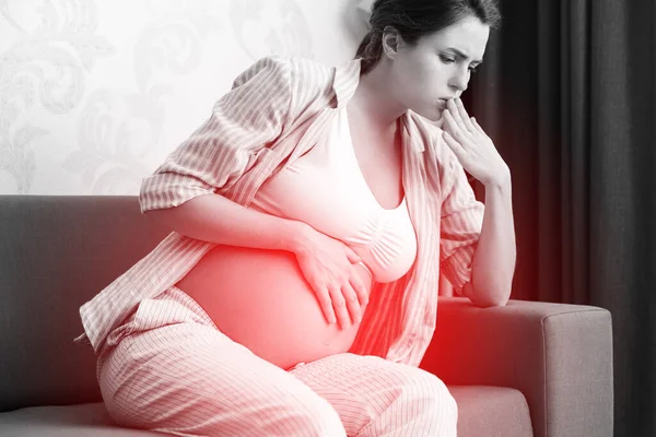 Těhotné Ženě Doma Špatně Různé Zdravotní Problémy Během Těhotenství — Stock fotografie