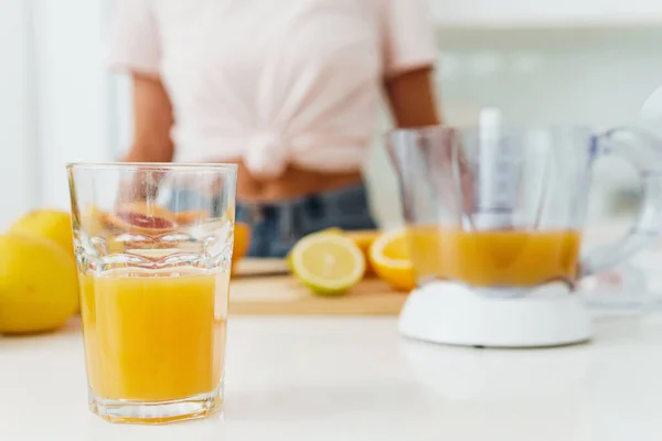 Glass Orange Juice Citrus Juicer White Kitchen Table — Stock Photo, Image