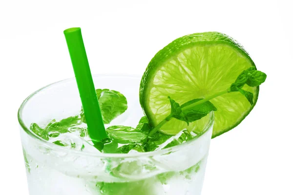 Copo Coquetel Mojito Highball Bebida Refrescante Com Limão Hortelã — Fotografia de Stock