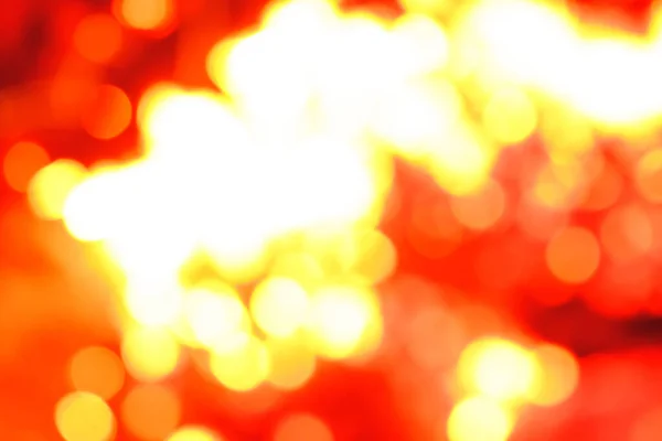Расплывчатый Абстрактный Выстрел Бушующего Огня Излучающего Тепло Бросающего Искры — стоковое фото