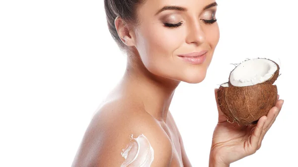 Young Beautiful Woman Applying Cream Her Body Based Coconut Oil — Stock Photo, Image