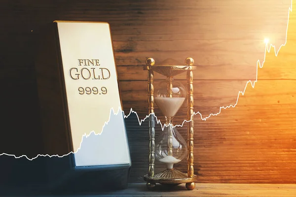 Přesýpací Hodiny Lesklá Zlatá Tyč Stoupající Prskavka Čas Investice Cena — Stock fotografie