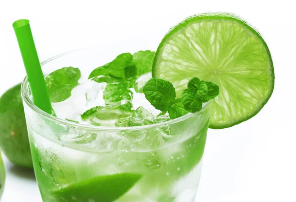 Glas Mojito Highball Cocktail Eller Uppfriskande Dryck Med Lime Och — Stockfoto