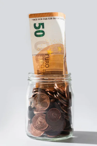 Closeup Shot Fifty Euro Banknote Glass Jar Full Copper Coins — Stock Photo, Image