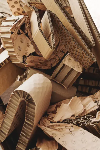 Tembakan Jarak Dekat Tumpukan Cardboard Waste Dengan Simbol Pap Konsep — Stok Foto