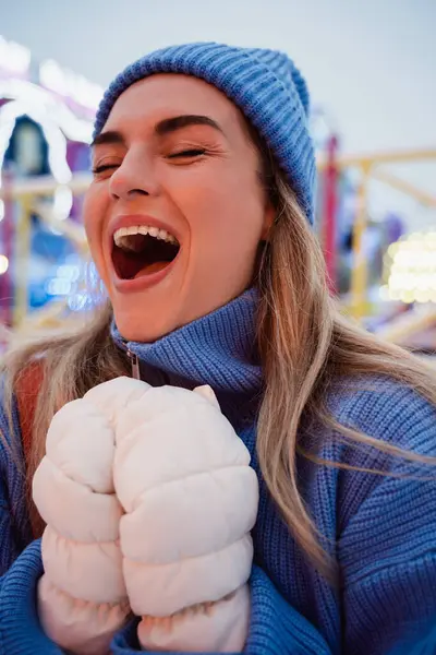 Cheerful Stylish Woman Dressed Warm Clothes Having Fun Snowy Winter — Stock Photo, Image