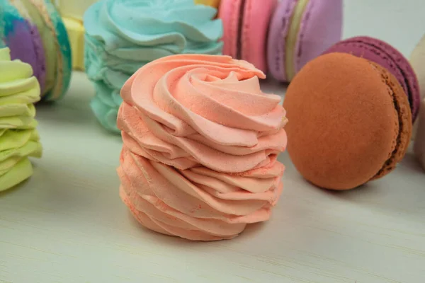 Divers Bonbons Macarons Guimauves Zéphyrs Desserts Colorés Faits Maison Pour — Photo