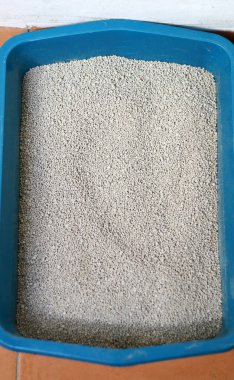 Hayvan idrarı ve dışkılama için doğal bentonit..