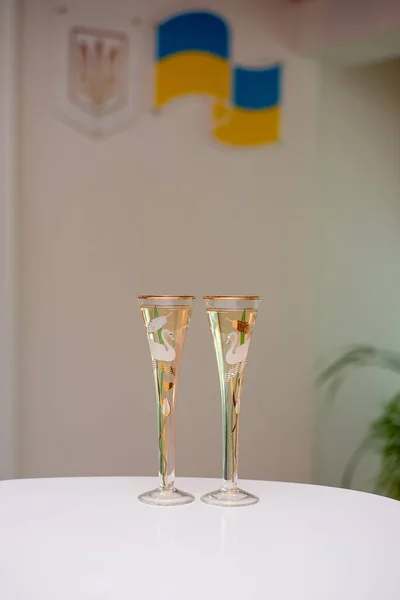 シャンパンとの結婚式で眼鏡 イベントエージェンシーのアイデアは — ストック写真