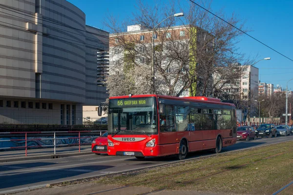 Братислава Словакия Марта 2022 Года Автобус Iveco Urbanway 2417 Пассажирами — стоковое фото