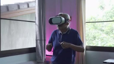 VR camla dans eden adam, 4K görüntü.