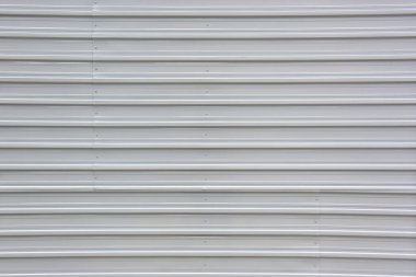 Gri alüminyum doku duvar kağıdı. Ön perspektif.