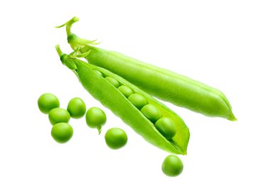 Beyaz arka planda gevşek bezelyeler olan taze bezelyeler. Gıda ve tarım kavramları için mükemmel..