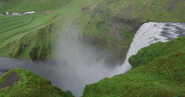 Iceland Waterfall Skogafoss Stunning Icelandic Nature Landscape Famous Tourist Attraction — Stock Video