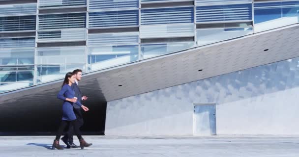 Business People Walking Talking Businesswoman Businessman Outdoors Office Building Young — 图库视频影像
