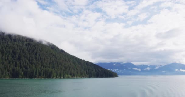 Passage Nature Landscape Alaska Seen Cruise Ship Travel Tourist Destination — Stock video