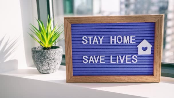 Covid Coronavirus Stay Home Lives Viral Social Media Message Sign — стоковое видео