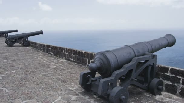 Kitts Brimstone Hill Fästning Nationalpark Kitts Och Nevis Över Kanonen — Stockvideo