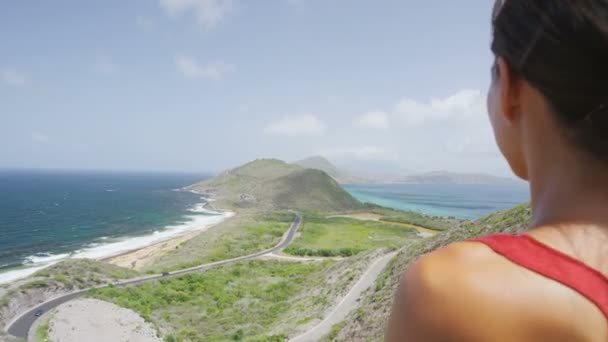 Διακοπές Γυναίκα Ταξίδια Κοιτάζοντας Kitts Φύση Κρουαζιέρα Διακοπών Κοιτάζοντας Kitts — Αρχείο Βίντεο