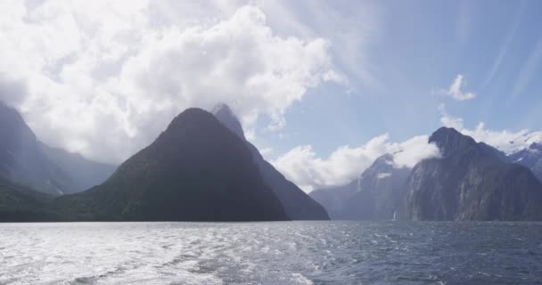 Nowa Zelandia Milford Sound Parku Narodowym Fiordland Mitre Peak Ikoniczny — Wideo stockowe