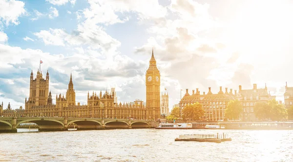 Лондонский Биг Бен Вестминстерский Парламент Путешествует Британскому Городу Закате Лета — стоковое фото
