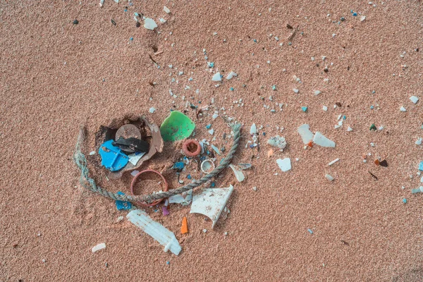 Plastföroreningar Stranden Havets Mikroplast Marina Skräp — Stockfoto
