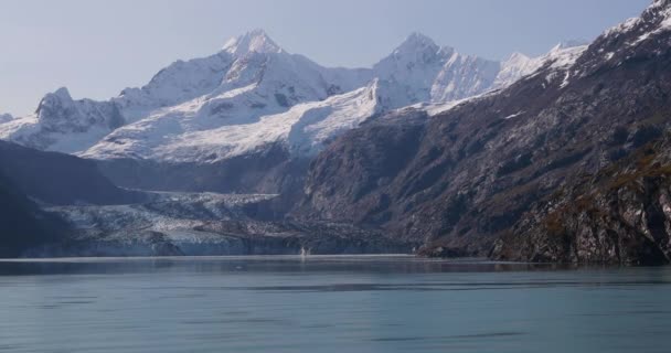 Greacier Bay Scapeショージョンズ ホプキンス氷河とマウント フェアウェザー山脈 アラスカ州 アメリカ — ストック動画