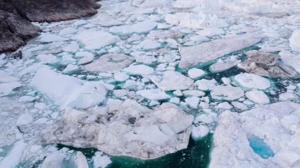 Изменение Климата Глобальное Потепление Айсберги Таяние Ледника Илулиссате Гренландия Воздушное — стоковое видео