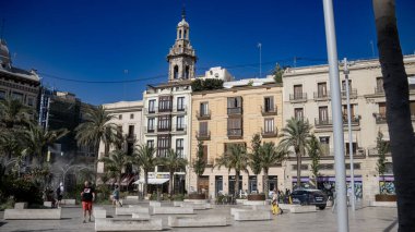 Valencia, İspanya - 21-08-2023 Reina Meydanı