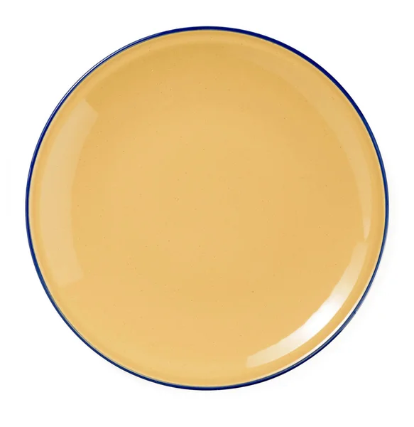 在白色上隔离的空的黄色盘子 — 图库照片