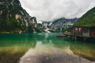 Lago di Braies, Dolomitler, İtalya, Avrupa