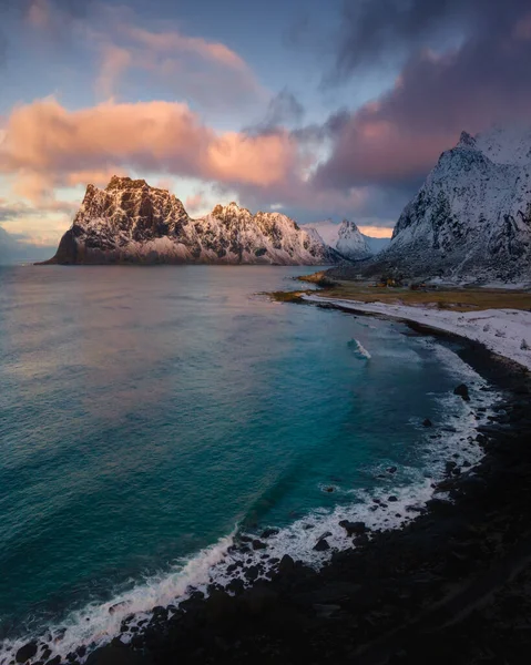 Lenyűgöző Halászfalu Lofoten Szigeteken Norvégiában Skandináviában Európában Népszerű Úti Cél — Stock Fotó