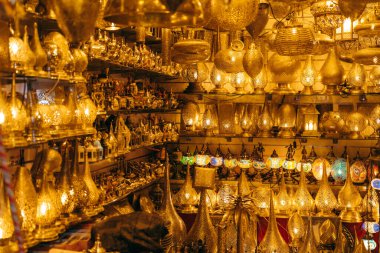Fas 'taki geleneksel medine dükkanları. Yüksek kalite fotoğraf