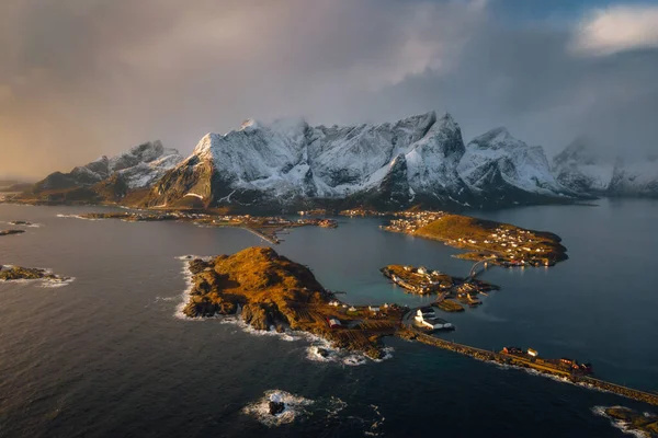 Sakrisoy Hameau Pittoresque Norvège Lofoten Islands Offrant Des Paysages Sereins — Photo