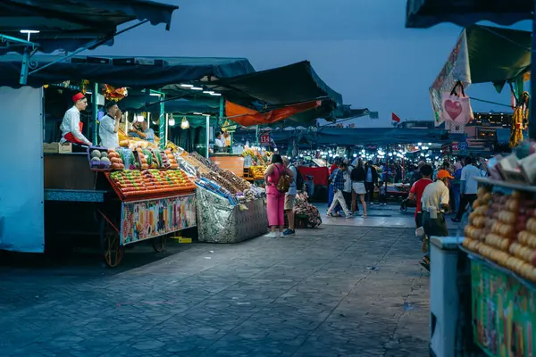 2023 マラケシュ モロッコ 夜にジャム ファーダ広場 高品質の写真 — ストック写真