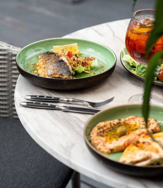 Makarna restoranda Roma şehir İtalya Güney Avrupa. Yumurta noodles, ev yapımı yemek. Lezzetli ve otantik İtalyan yemekleri.