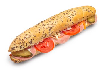 Beyaz arka planda marul, domates, füme jambon ve peynirli iştah açıcı fast food baget sandviçi. Abur cubur. Tasarım menüsü için kırpma yolu ile