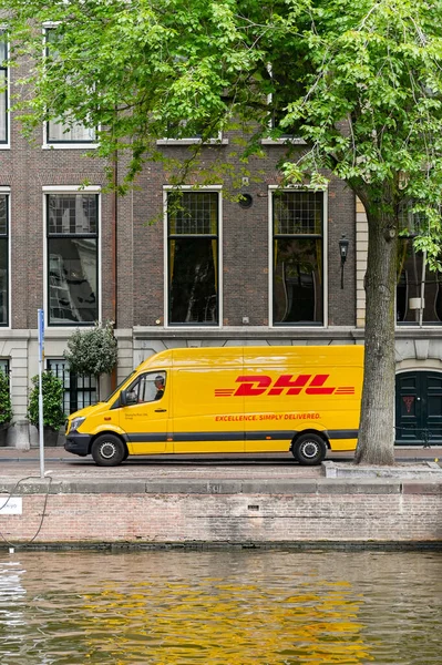 Άμστερνταμ Ολλανδία Αύγουστος 2022 Φορτηγό Παράδοσης Που Λειτουργεί Από Την — Φωτογραφία Αρχείου