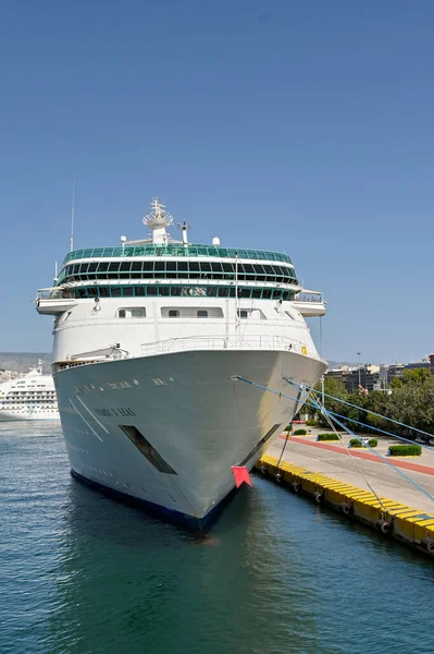 Πειραιάς Αθήνα Ελλάδα Ιούνιος 2022 Κρουαζιερόπλοιο Royal Caribbean Vision Seas — Φωτογραφία Αρχείου
