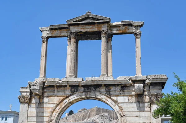 Atény Řecko Květen 2022 Historický Hadrianův Oblouk Centru Města Parthenonem — Stock fotografie