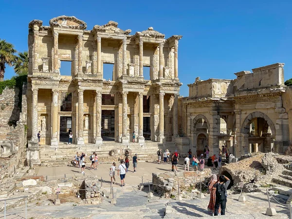 Efeze Turkije Mei 2022 Voorzijde Van Het Oude Bibliotheekgebouw Ruïnes — Stockfoto
